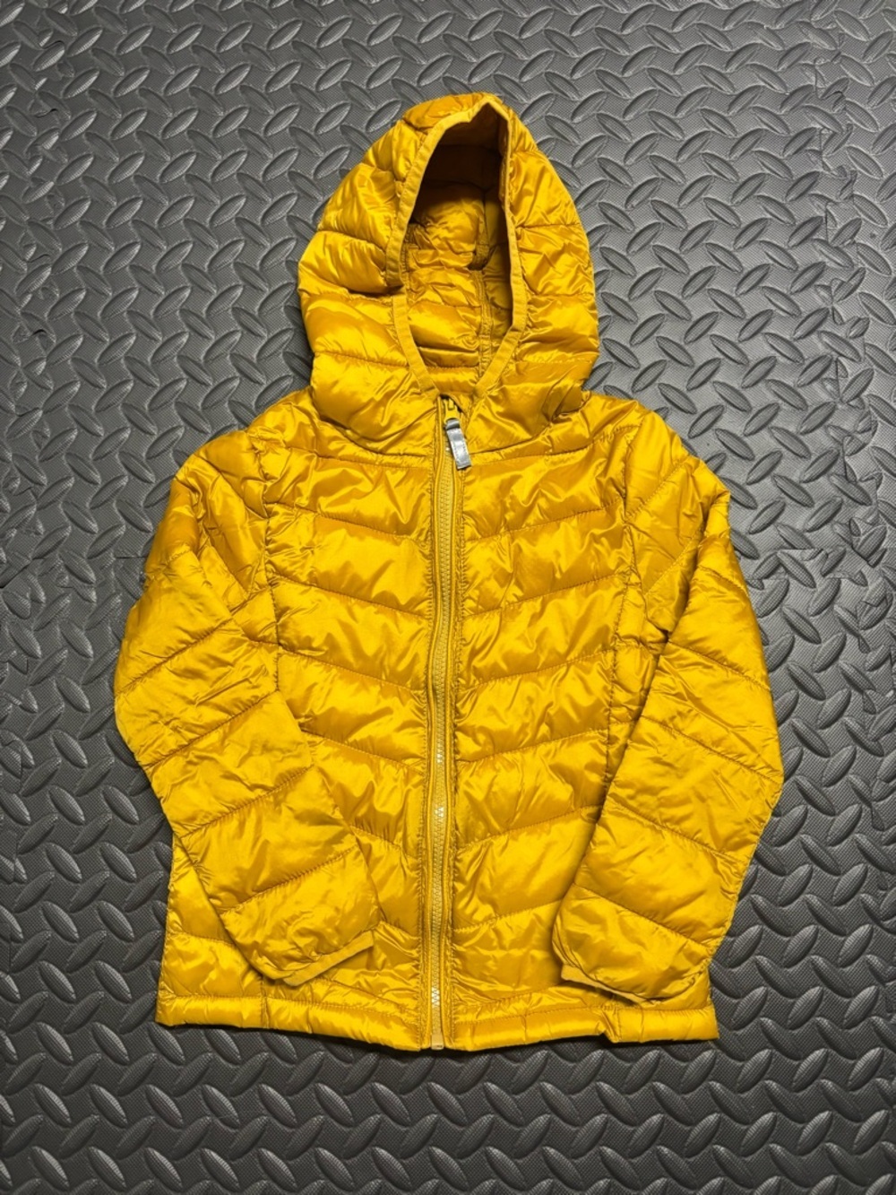 Core Life Kids Yellow Puffer Jacket Size 5-6 Hooded Lightweight Coat - Picture 2 of 7